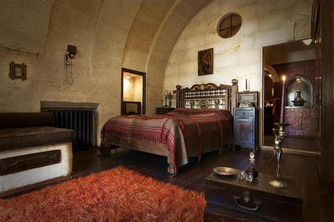 Sacred House (Adults Only) Hotel Юргюп Екстериор снимка