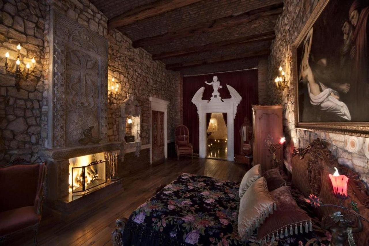 Sacred House (Adults Only) Hotel Юргюп Екстериор снимка