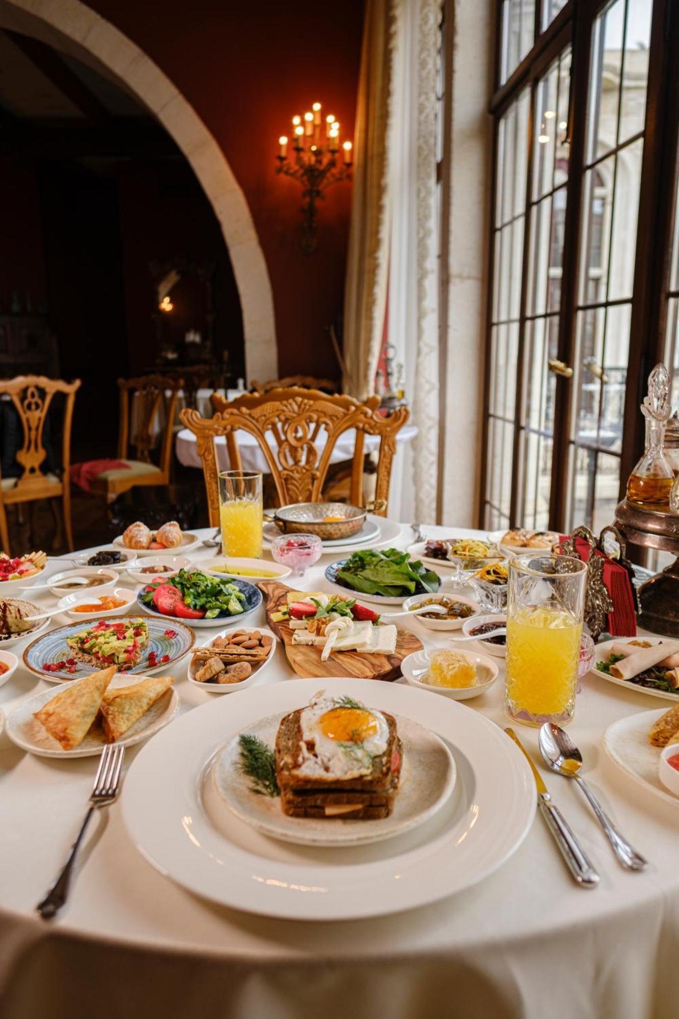 Sacred House (Adults Only) Hotel Юргюп Екстериор снимка