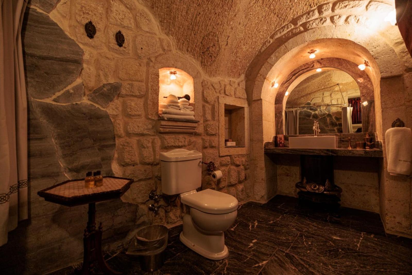 Sacred House (Adults Only) Hotel Юргюп Екстериор снимка